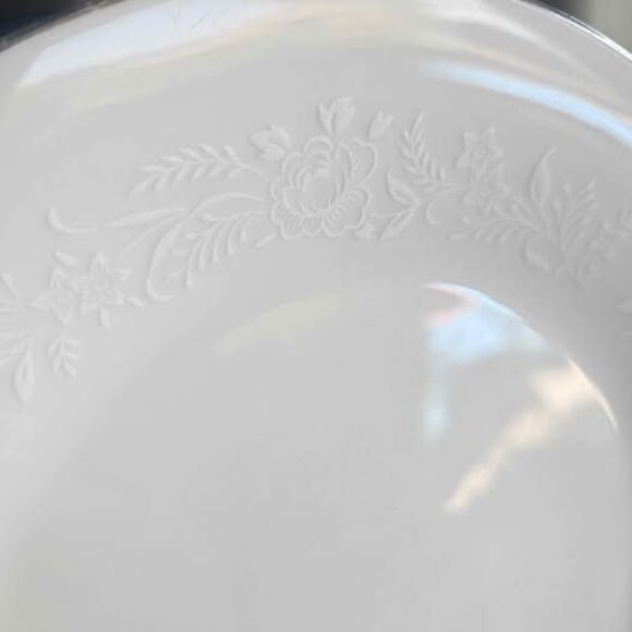 Noritake Reina 6450Q White With Embossed Flowers Silver Rimmed 8" Set of 3 - Picture 3 of 6